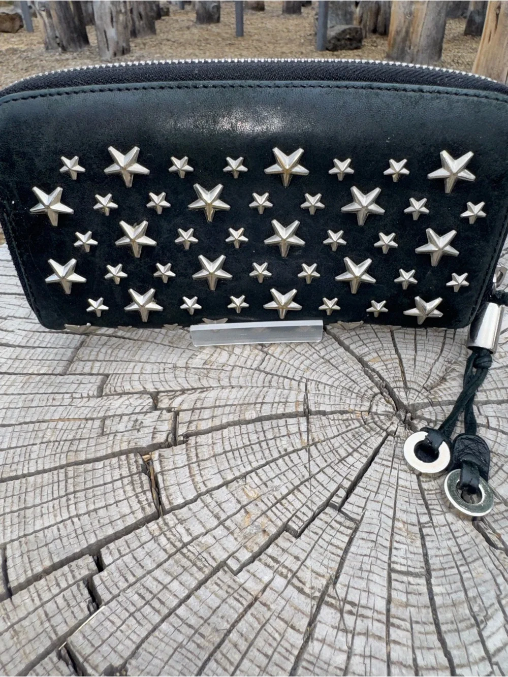 Jimmy Choo Black Leather Zip Wallet - Picture 2 of 9